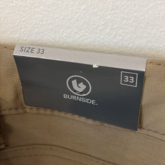 Burnside Men's Wrinkle-resistant Khaki Pants size 33 - Picture 4 of 6